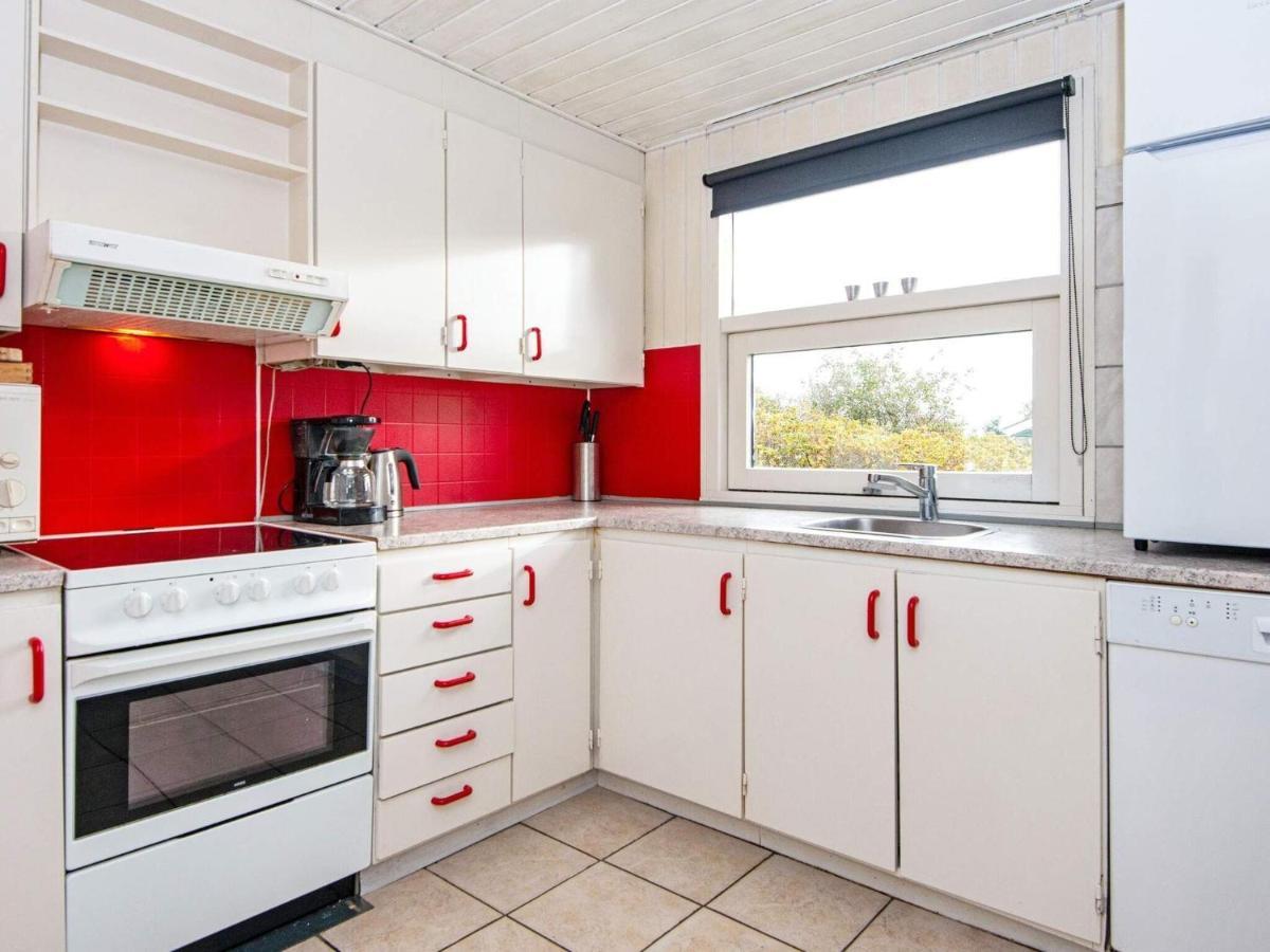 6 Person Holiday Home In Hvide Sande Nørre Lyngvig Exterior foto